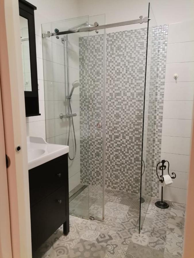 Apartment Nino ซาดาร์ ภายนอก รูปภาพ